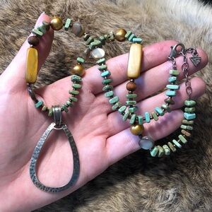 Stunning vintage retired sterling silver Silpada turquoise necklace